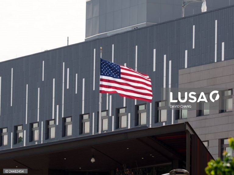 China amplia taxas ‘a(chǎn)ntidumping’  sobre fibra ótica dos Estados Unidos