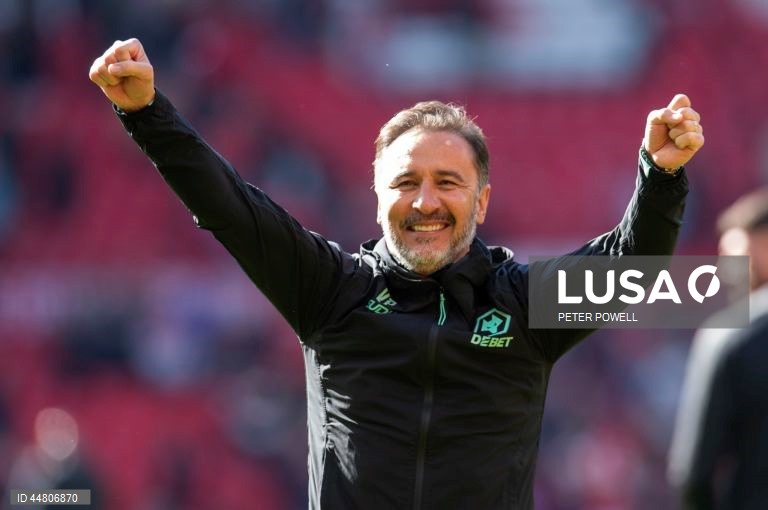Vitor Pereira renova com os Wolves apesar de estar em último em Inglaterra