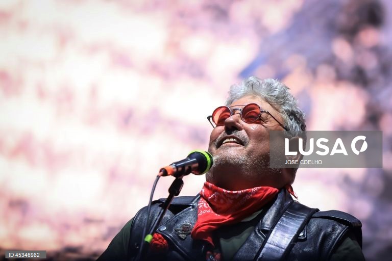 Alterada data de concerto de Tim em Lisboa de celebra??o de 50 anos de palcos