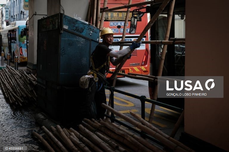 O bambu fez Macau e nem na modernidade o metal se vai impor