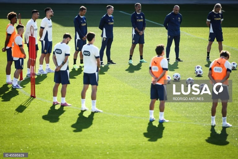 Dalot é baixa na sele??o portuguesa por les?o e Nuno Tavares é o substituto