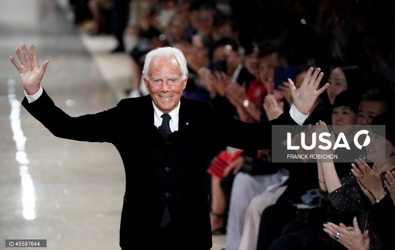 Morreu o estilista Giorgio Armani