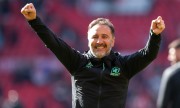 Vitor Pereira renova com os Wolves apesar de estar em último em Inglaterra