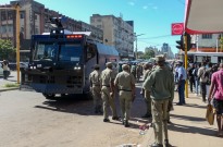 Polícia mo?ambicana recolhe armas ilegais para travar “crimes violentos”