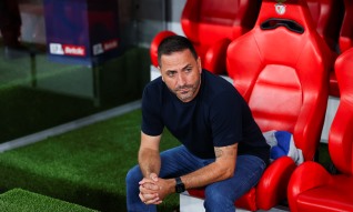 Treinador reconhece início difícil, mas garante que Santa Clara está a crescer